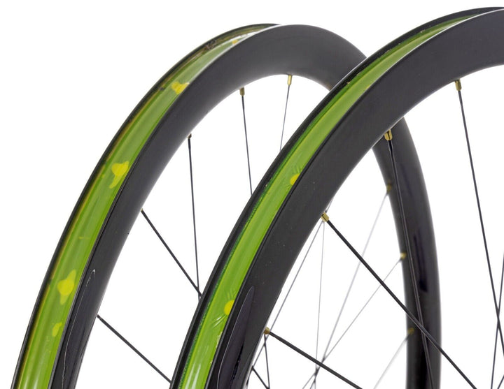 Nox Falkor 36D i9 Torch Carbon CL Disc Tubeless Road Wheelset 11s Shimano 700c