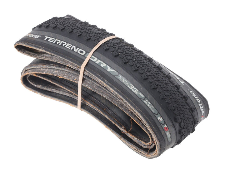 Vittoria Terreno Dry Tubeless Gravel Bike Tire 700x 33c Graphene 2.0 TLR Race CX