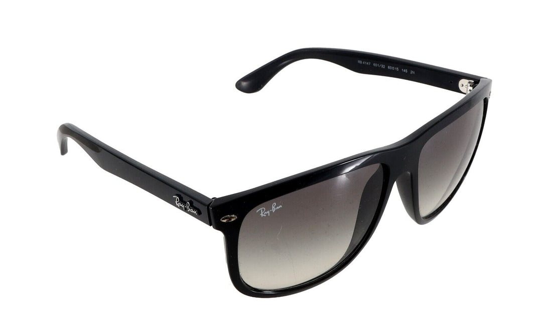 Ray-Ban Boyfriend Polished Black RB4147 Sunglasses Grey Foldable 60-15 Lifestyle