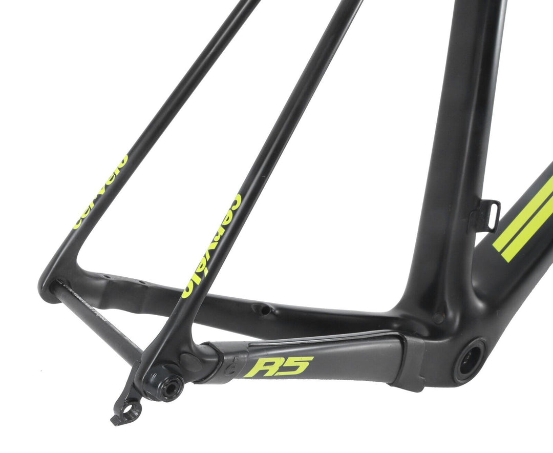 Cervelo R5 Disc Carbon Road Bike Frameset 58cm BLACK Thru-Axle Flat Mount 2018