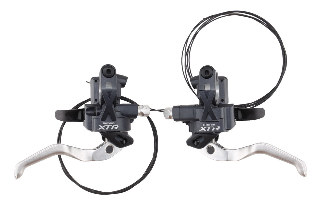 Shimano XTR ST-M975 3 x 9 Speed Mountain Bike Hydraulic Disc Shift/Brake Levers