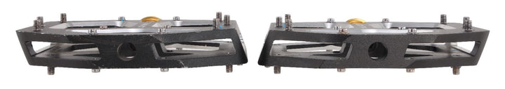 Shimano Saint PD-M828 Flat Platform Mountain Bike Pedals 9/16" Downhill Enduro