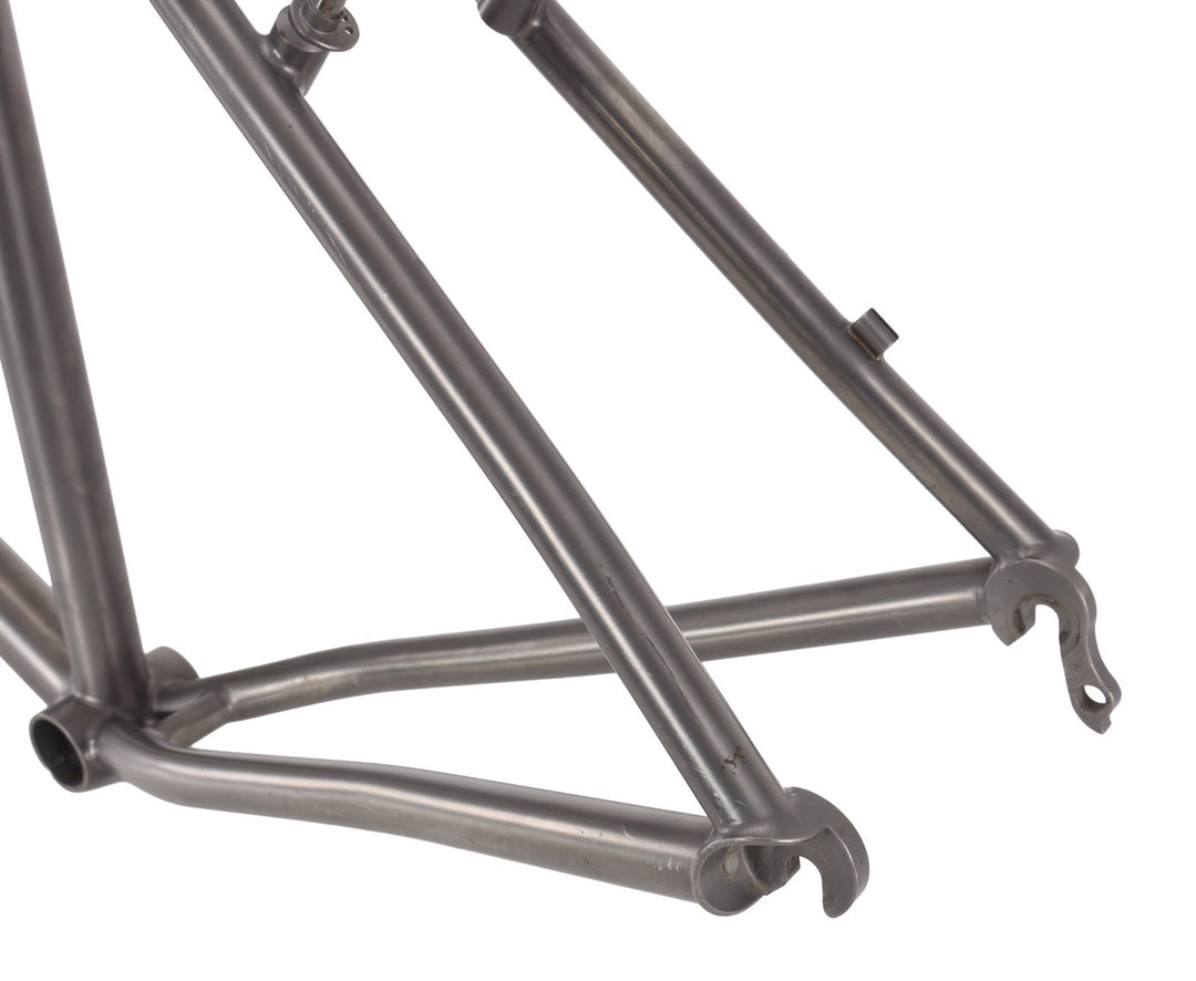 Moots YBBeat Titanium Softail Mountain Bike Frame 21" XL 30mm Rim Brake USA Ti