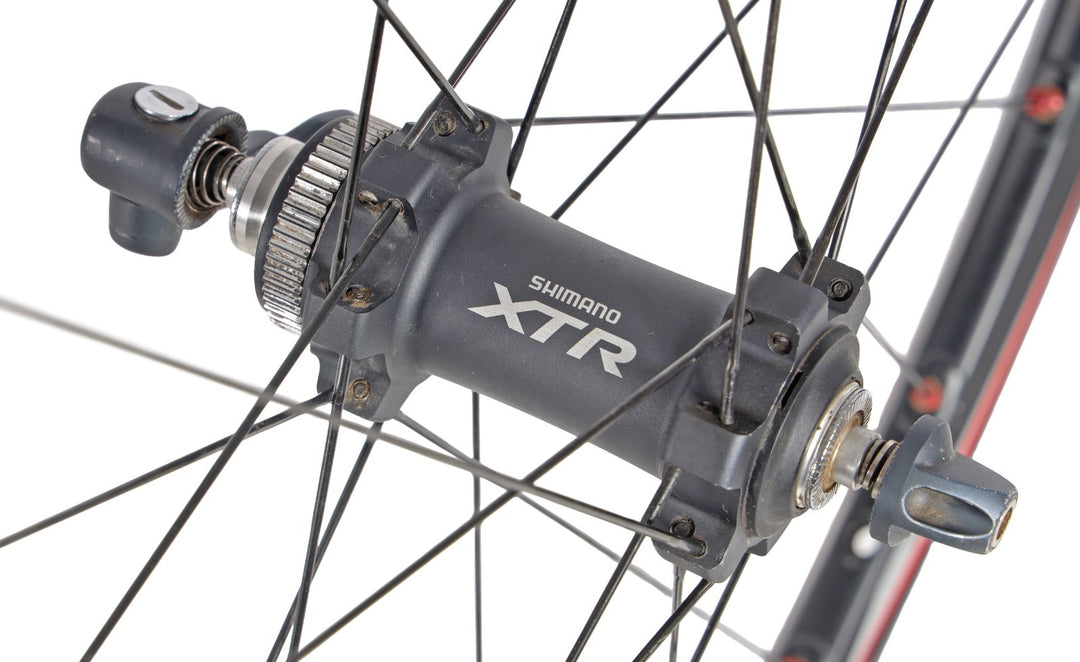 Shimano XTR WH-M975 Alloy 26” Tubeless Disc Mtn Bike Wheelset 9/10s Titanium QR
