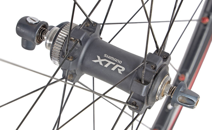 Shimano XTR WH-M975 Alloy 26” Tubeless Disc Mtn Bike Wheelset 9/10s Titanium QR