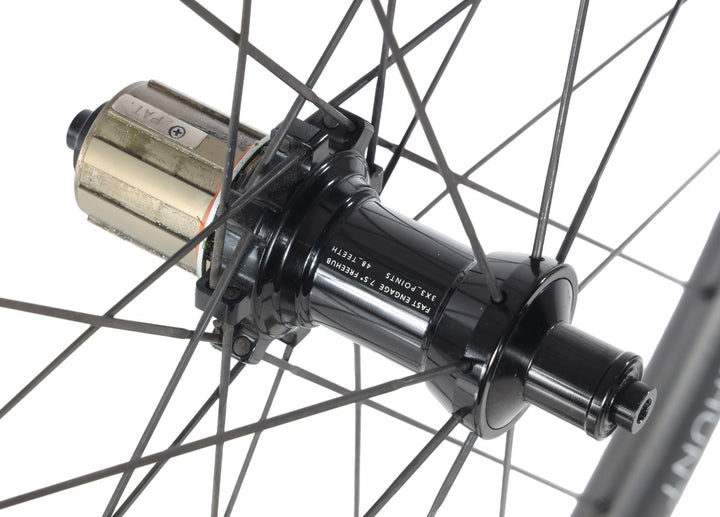 HUNT 36 Carbon Wide Aero Road Wheelset Tubeless Shimano 11s 700c QR Rim Brake CX