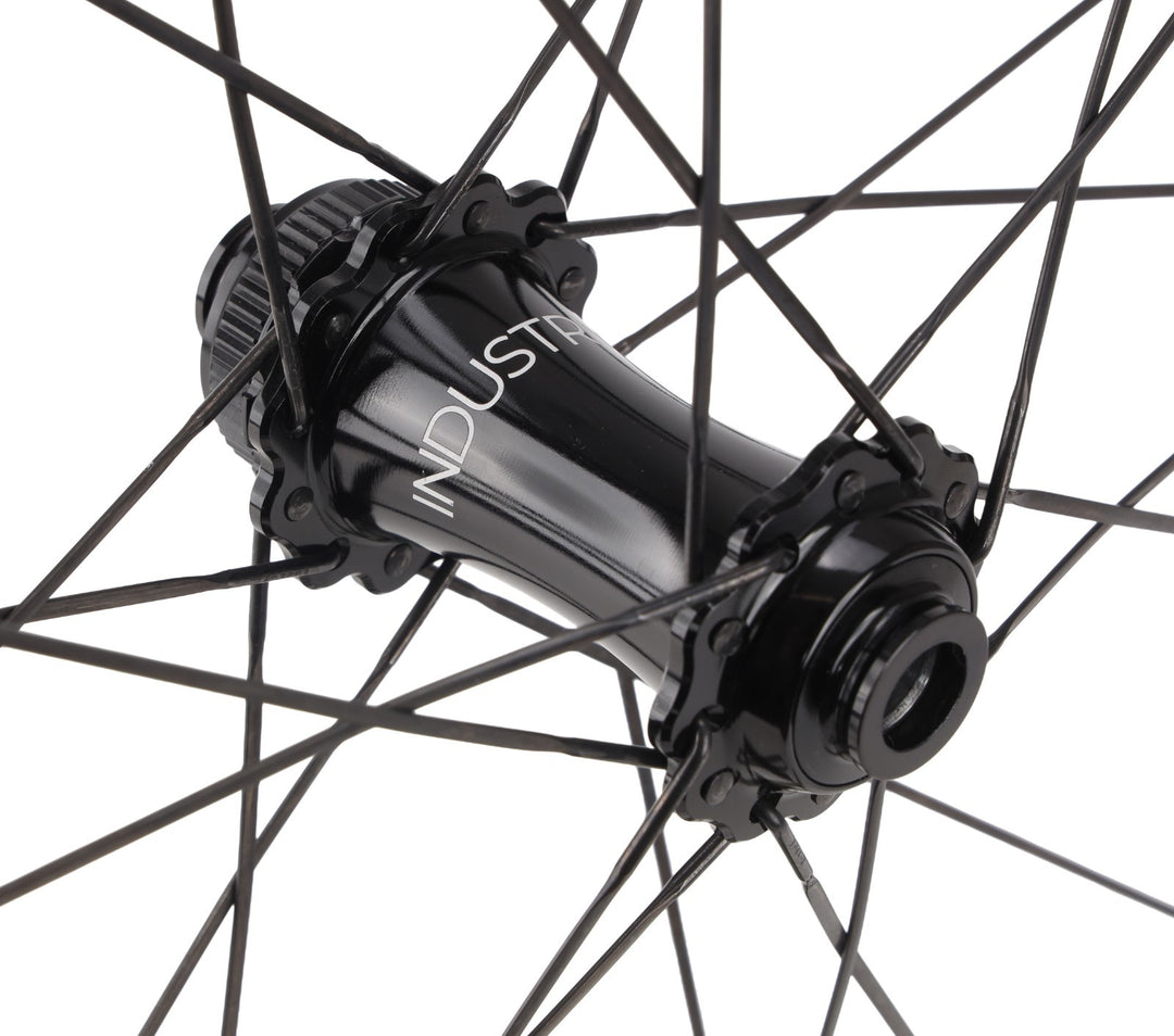 Velocity Aero Industry 9 Alloy Disc Road Bike Wheelset Tubeless Shimano 11s 700c