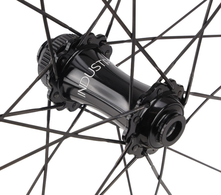Velocity Aero Industry 9 Alloy Disc Road Bike Wheelset Tubeless Shimano 11s 700c