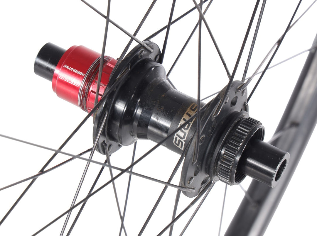 Stan's NoTubes Grail CB7 Carbon Tubeless Gravel Wheelset CL Disc 700c SRAM XDR