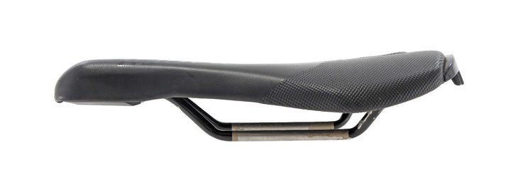 Bontrager Paradigm Road Bike Saddle 143mm Chromo 7x 7mm Rails Gravel MTB