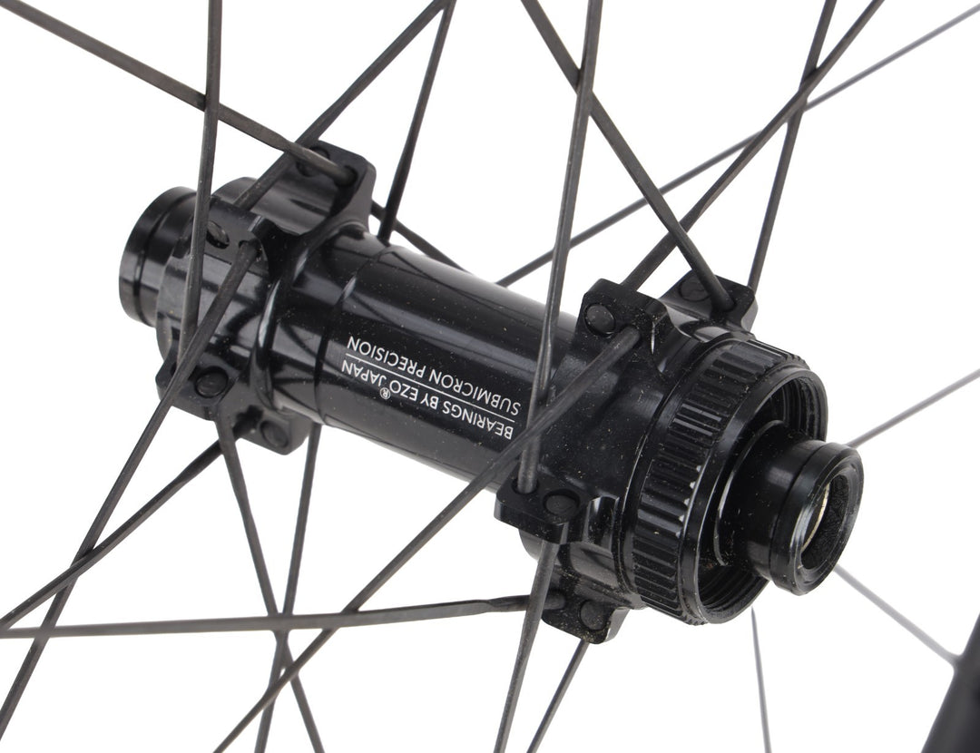 HUNT 54 Aerodynamicist Carbon CL Disc Tubeless Road Wheelset 11s 700c EZO Sprint