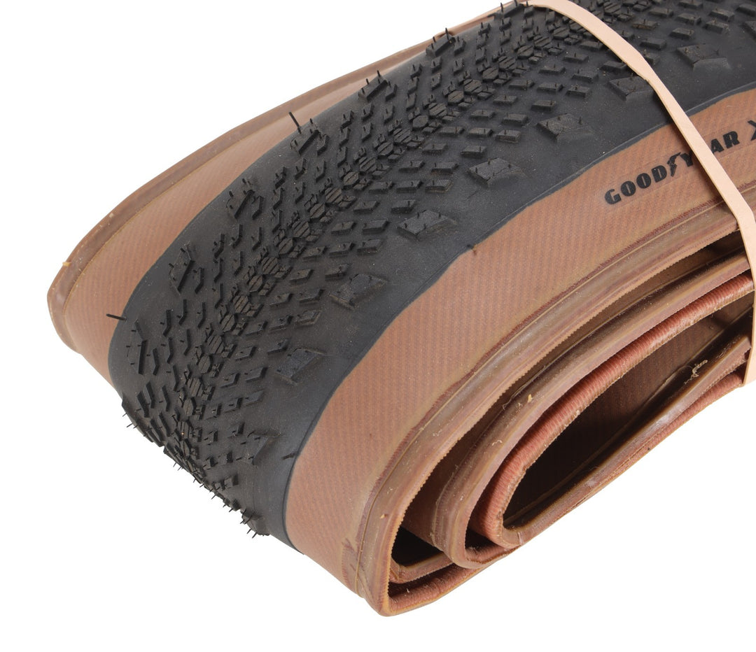 Goodyear XPLR Inter Tubeless Gravel Bike Tire 700 x 50c Tan Wall ZIPP 303 S SW