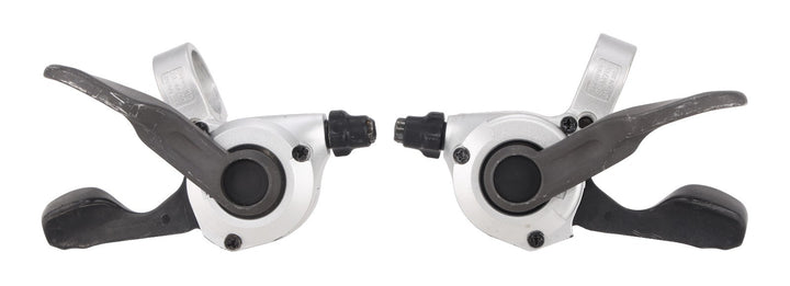 Shimano Deore XT ST-M760 3 x 9 Spd Mountain Bike Trigger Shifters NO Indicators
