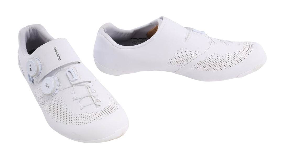 Shimano SH-RC703 Mens Carbon Road Bike Shoes Wide EU 44 US 10 WHITE BOA