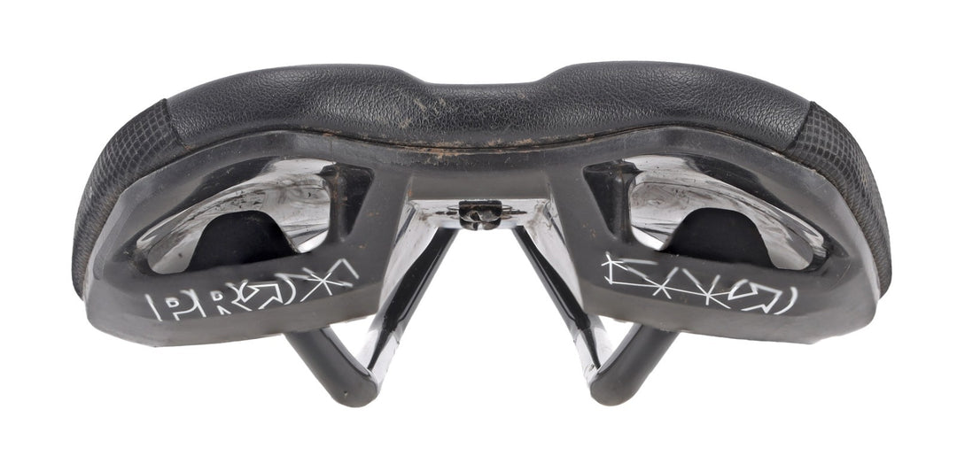PRO Griffon Offroad Bike Saddle 132mm 7 x 7mm TiNOX Carbon Shell MTB XC Gravel