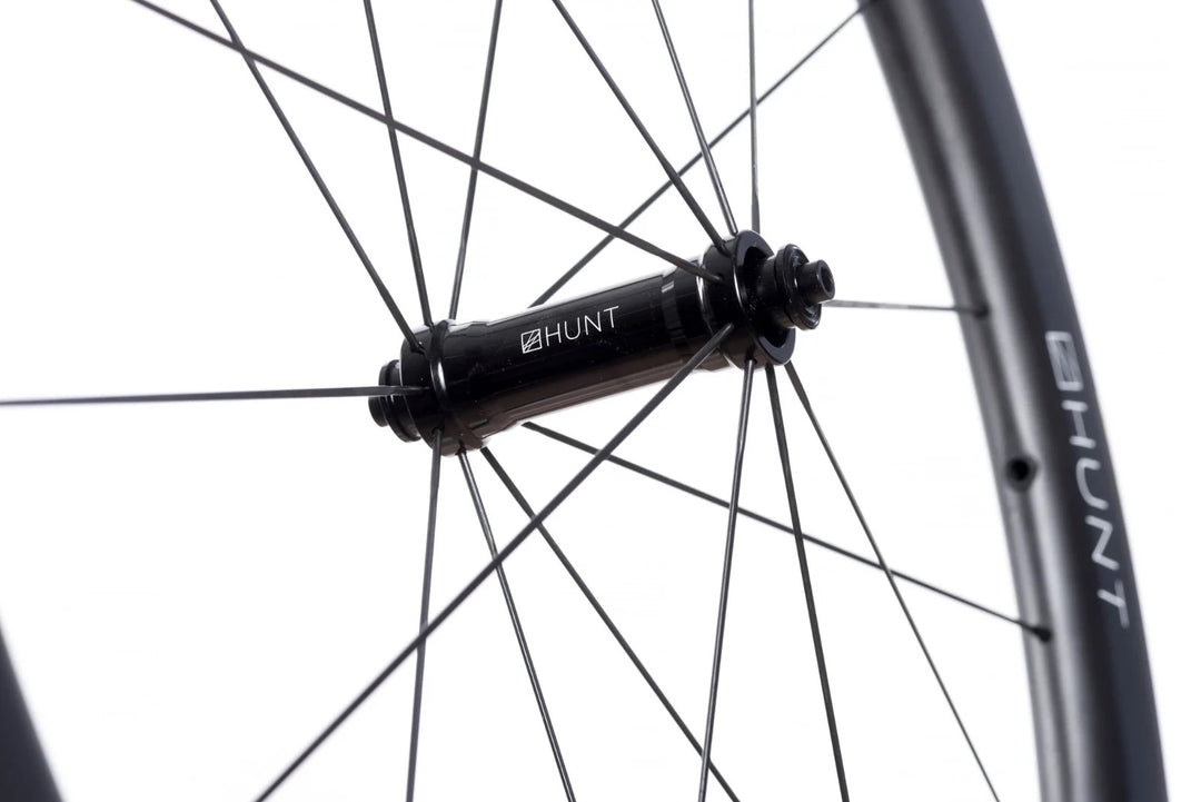 HUNT 50 Carbon Wide Aero Road Wheelset Tubeless Shimano 11 Spd 700c QR Rim Brake