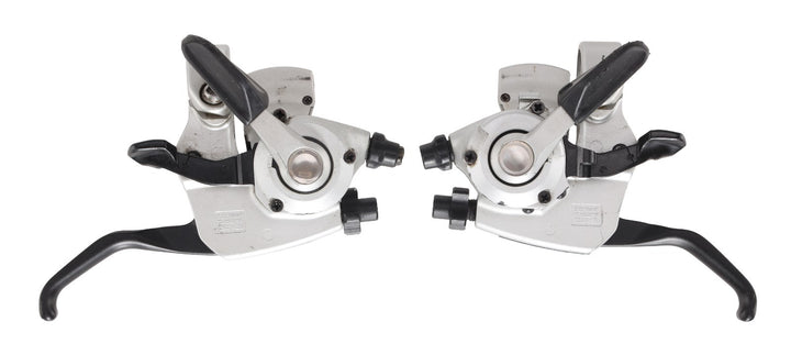 Shimano Deore XT ST-M750 3 x 9 Speed STI Dual Control Mtn Bike Trigger Shifters