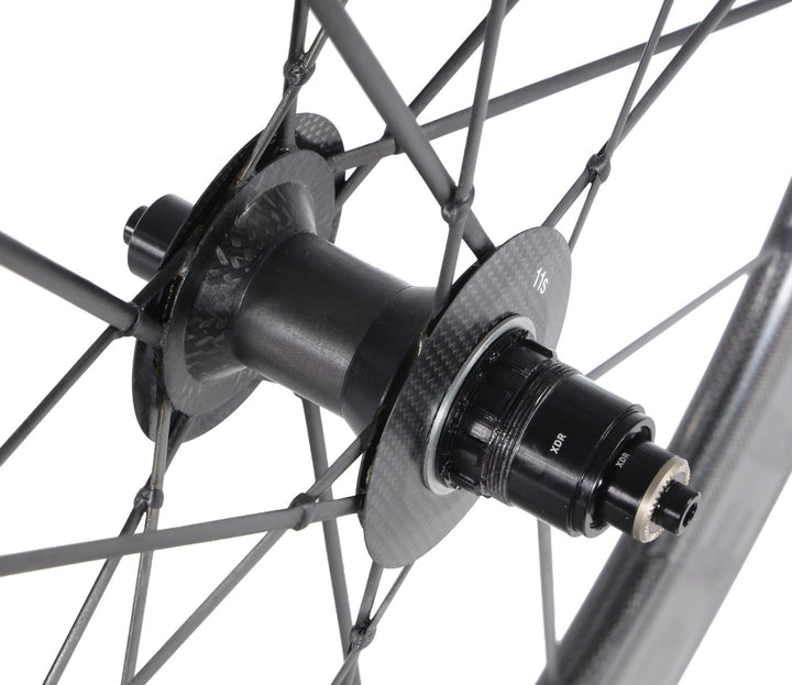 Lightweight Fernweg C Carbon Clincher Road Bike Wheelset 12/13s XDR 700c Rim QR