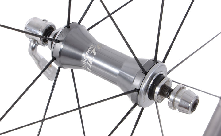 Shimano Ultegra WH-R6700 Alloy FRONT Wheel Tubeless Road 700c QR Rim Brake Race