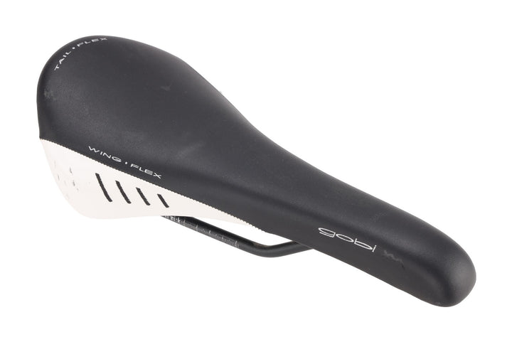 Fizik Gobi XM Mountain Bike Saddle 130mm 7 x 7mm Manganese Rail BLACK/WHITE