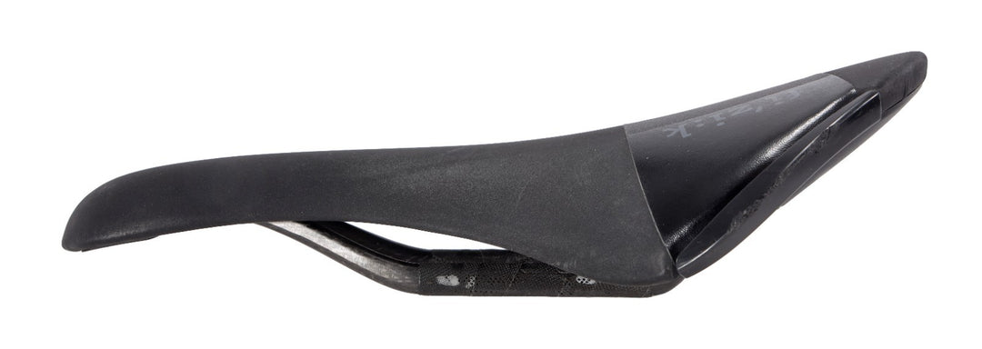 Fizik Aliante R1 Carbon 138mm Road Bike Saddle 8 x 10mm Rails Gravel MTB