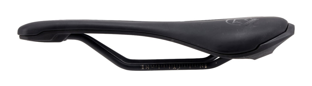 PRO Griffon Offroad Mtn Bike Saddle 142mm 7 x 7mm INOX Rail Carbon Shell Gravel