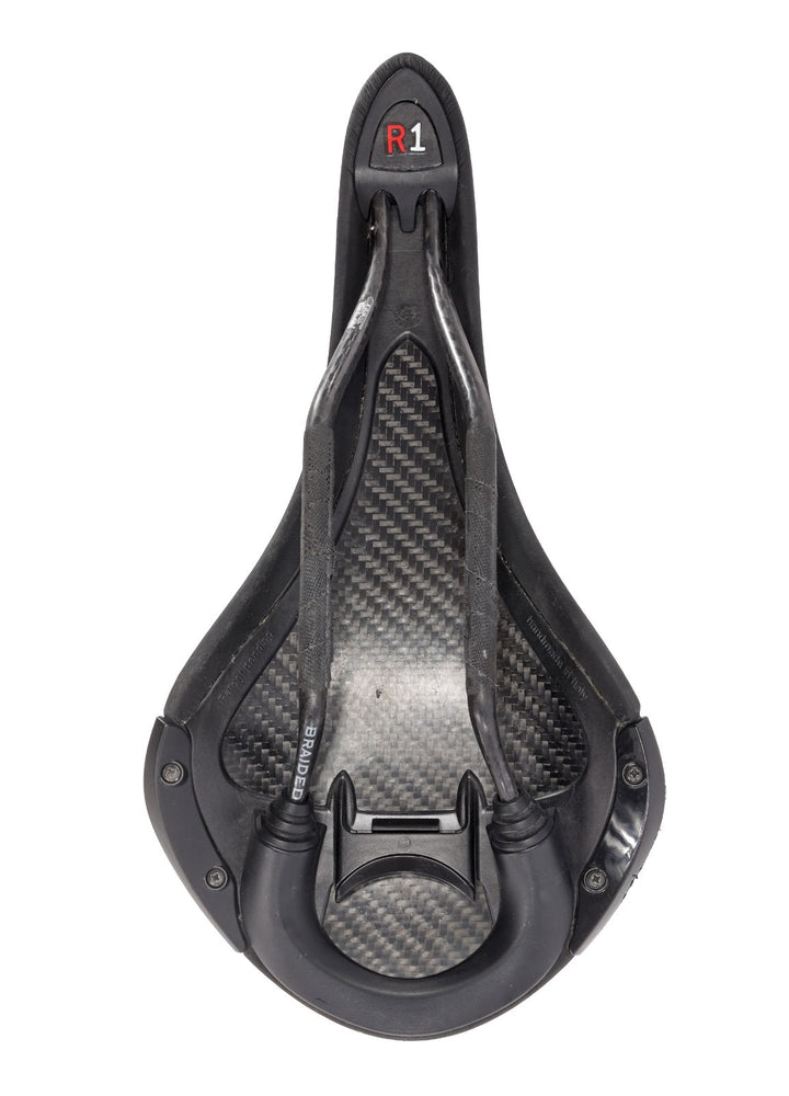 Fizik Aliante R1 Carbon 138mm Road Bike Saddle 8 x 10mm Rails Gravel MTB