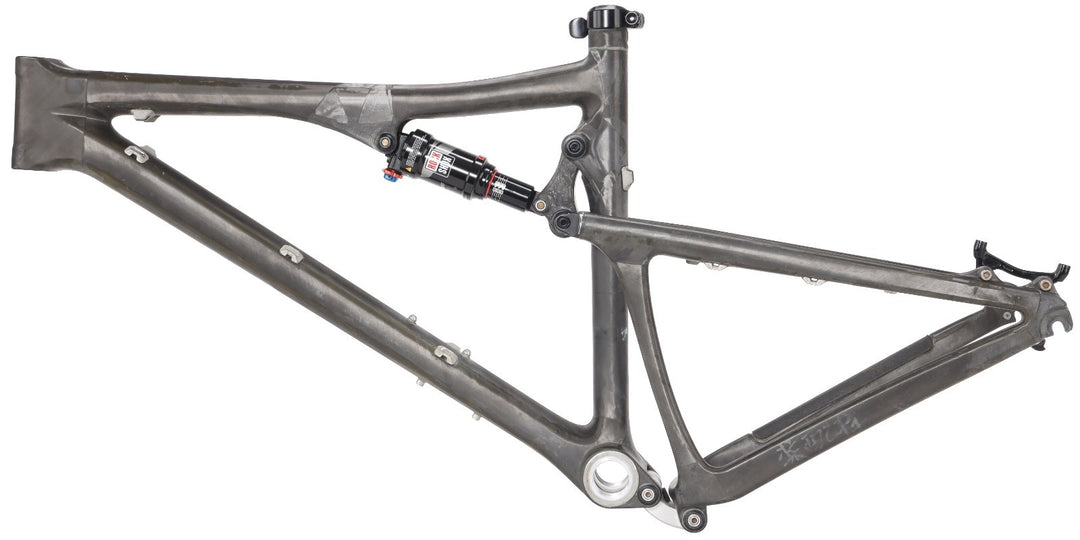 Santa Cruz Blur XC 26" Carbon Mtn Bike Disc Frameset MED Raw RTP RockShox 2010