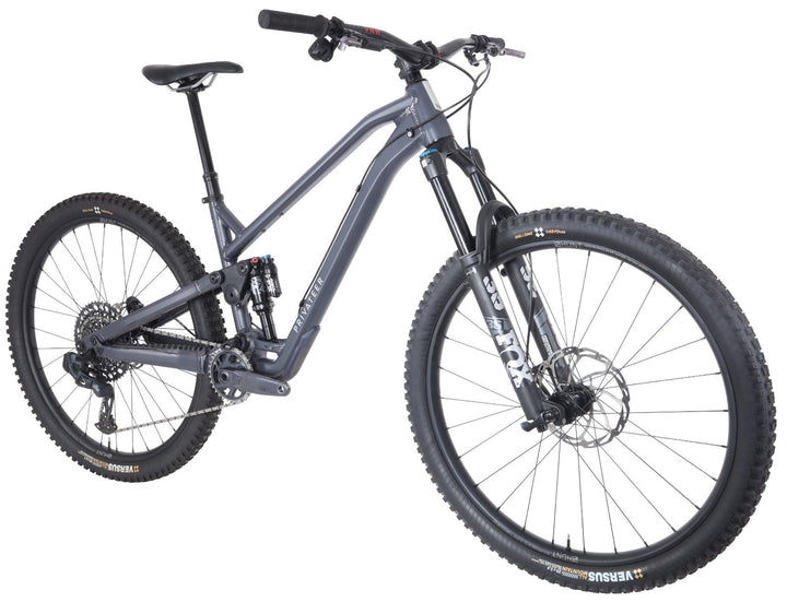 Privateer 141 G2 Alloy 29/27.5" Mtn Bike 1x 12s P2 MD Grey Fox SRAM AXS MTB 2024