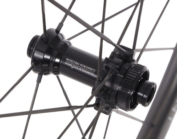 HUNT 44 Aerodynamicist UD Carbon Spoke Disc Tubeless FRONT Road Wheel 700c EZO