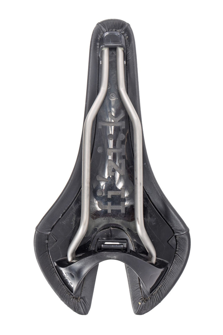 Fizik Ardea Road Bike Saddle 143mm BLACK 7 x 7mm Manganese Rails Gravel CX MTB