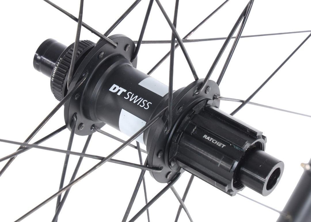 Roval Terra C Carbon Tubeless Gravel Bike Wheelset CL Disc Campagnolo 9-13s 700c