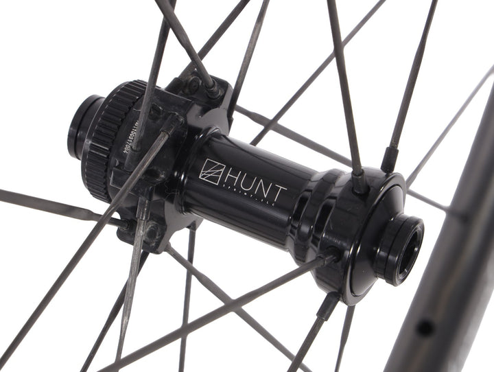 HUNT 44 Aerodynamicist UD Carbon Spoke Disc Tubeless FRONT Road Wheel 700c EZO
