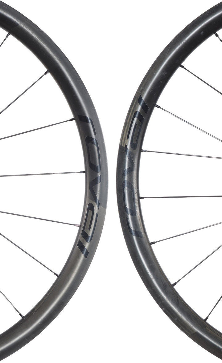 Roval Alpinist CLX Carbon Tubeless Road Bike Wheelset CL Disc Shimano 11 Sp 700c