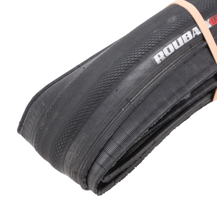 Specialized Roubaix Pro Clincher Road Bike Tires 700 x 23c 1 PAIR Gripton Tubes
