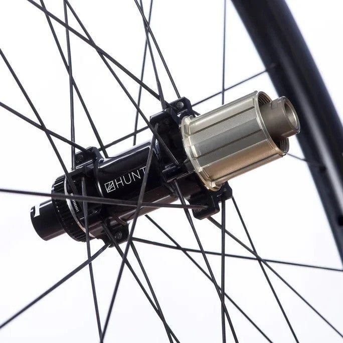 HUNT 44 Carbon Aerodynamicist Tubeless Road Bike REAR Wheel HG 11s 700c TA Race