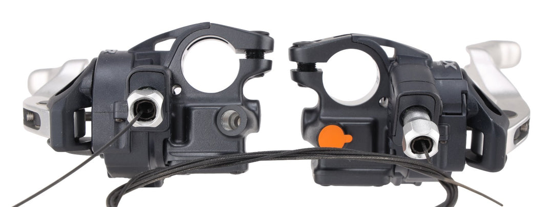 Shimano XTR ST-M975 3 x 9 Speed Mountain Bike Hydraulic Disc Shift/Brake Levers