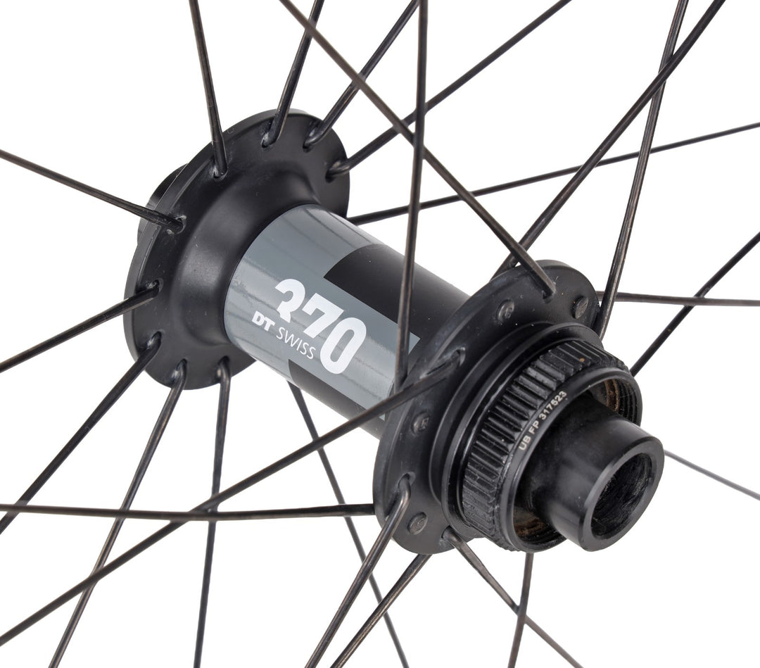 Roval Terra C Carbon Tubeless Gravel Bike Wheelset Disc Shimano 11s DT 370 700c