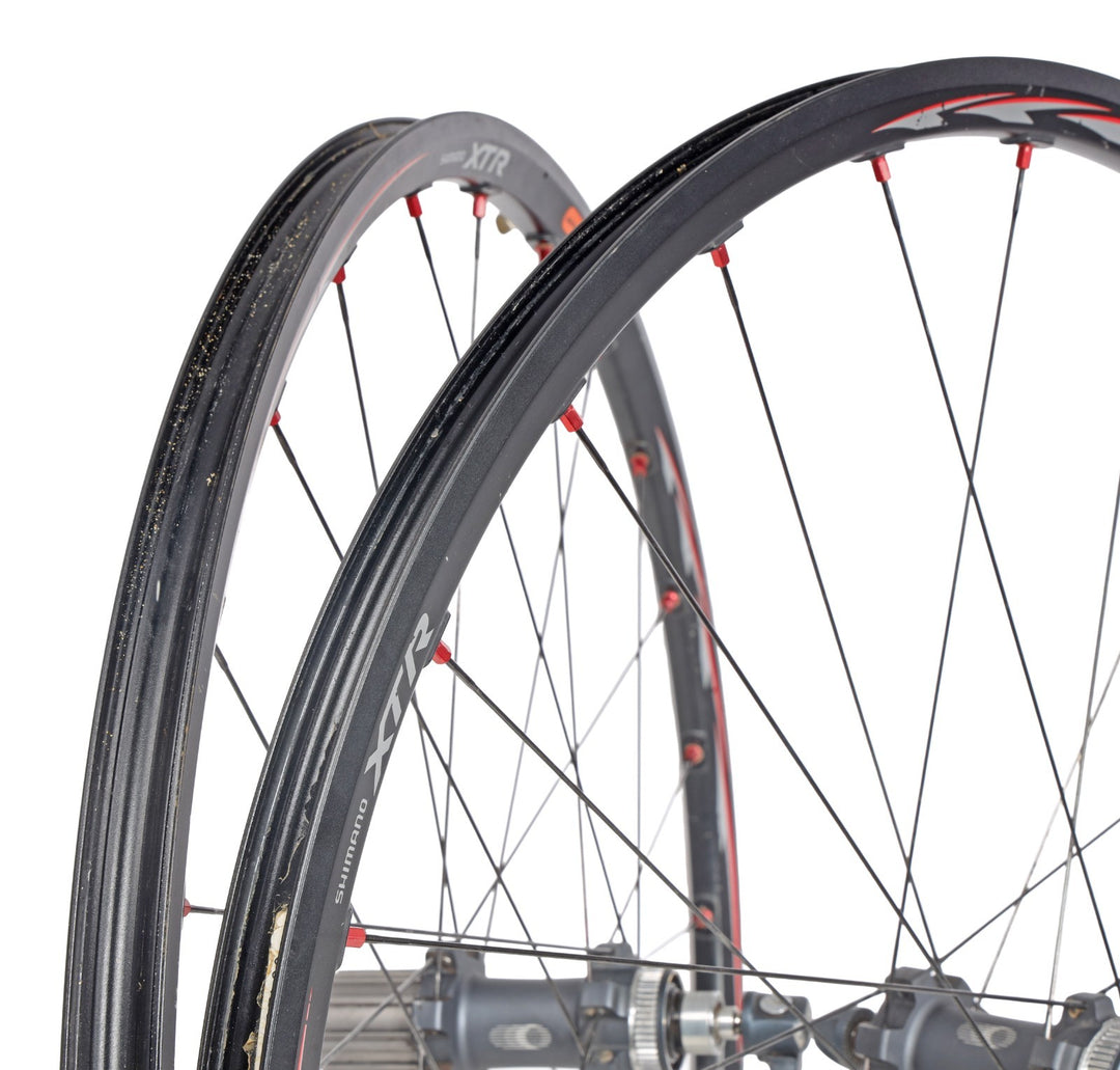 Shimano XTR WH-M975 Alloy 26” Tubeless Disc Mtn Bike Wheelset 9/10s Titanium QR