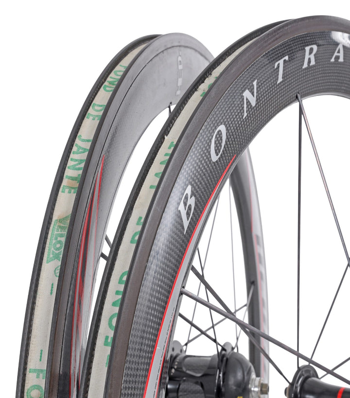 Bontrager Aeolus 6.5 Carbon Clincher Road Wheelset Shimano 10 Spd Rim QR 700c TT