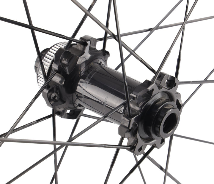 Shimano Dura-Ace C36 WH-R9270 Tubeless Carbon Road Wheelset CL Disc 12 Spd 700c