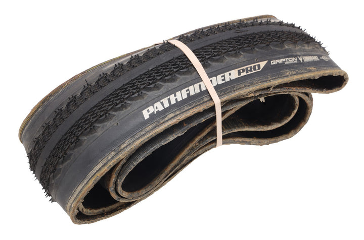 Specialized Pathfinder PRO Tubeless Gravel Bike Tire 700 x 38c BLACK 2Bliss