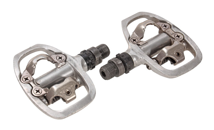 Shimano PD-A520 SPD Clipless Road Bike Pedals 2 Bolt 9/16" SILVER Touring Gravel