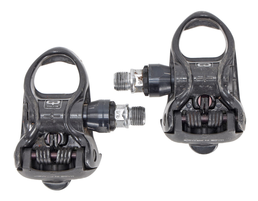 Look CX6 Carbon Clipless Road Bike Pedals 3-Bolt BLACK Q-Factor