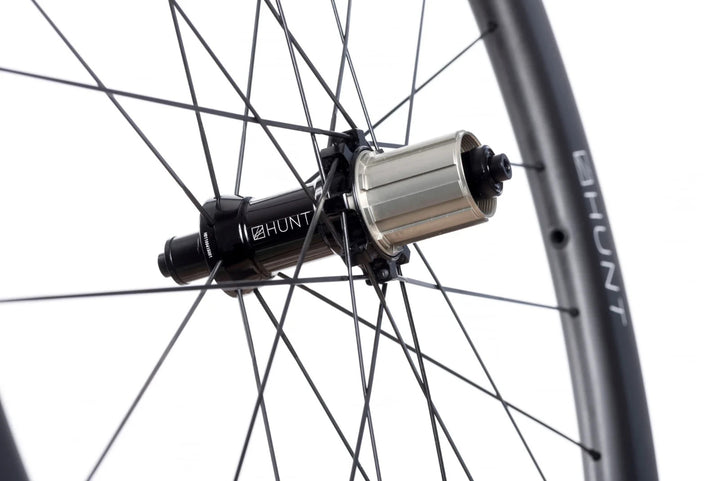 HUNT 50 Carbon Wide Aero Road Wheelset Tubeless Shimano 11 Spd 700c QR Rim Brake