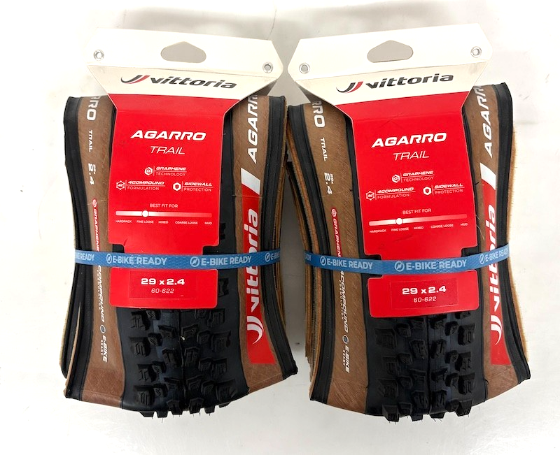 Vittoria Agarro Trail Tubeless Mountain Bike Tires 29 x 2.4 Graphene Brown Wall