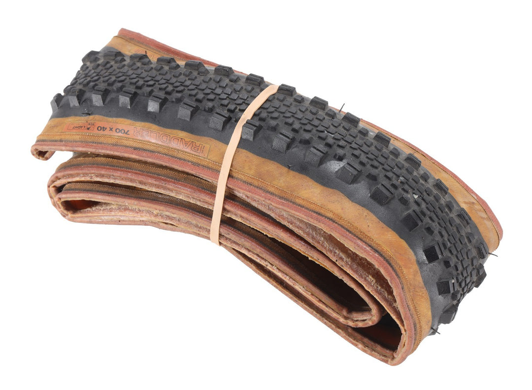 WTB Raddler TCS 700 x 40c Tubeless Ready Gravel Bike Tire CX Tanwall Light Fast