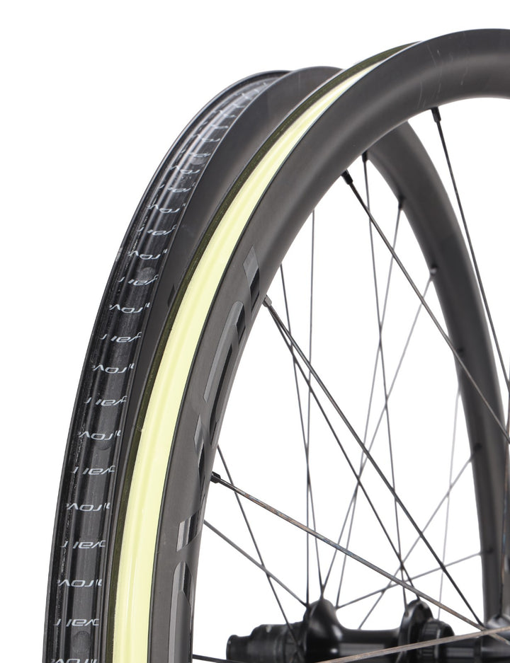 Roval Alpinist CLX Carbon Tubeless Road Bike Wheelset CL Disc SRAM XDR 12s 700c