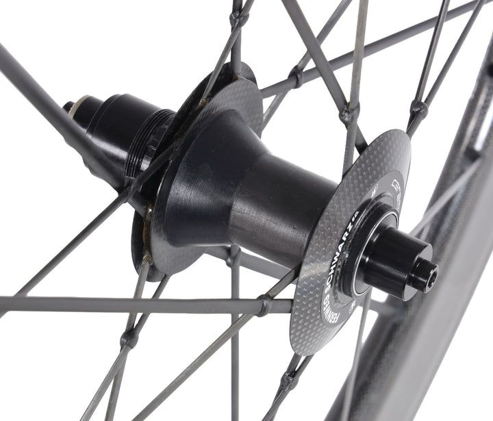 Lightweight Fernweg C Carbon Clincher Road Bike Wheelset 12/13s XDR 700c Rim QR