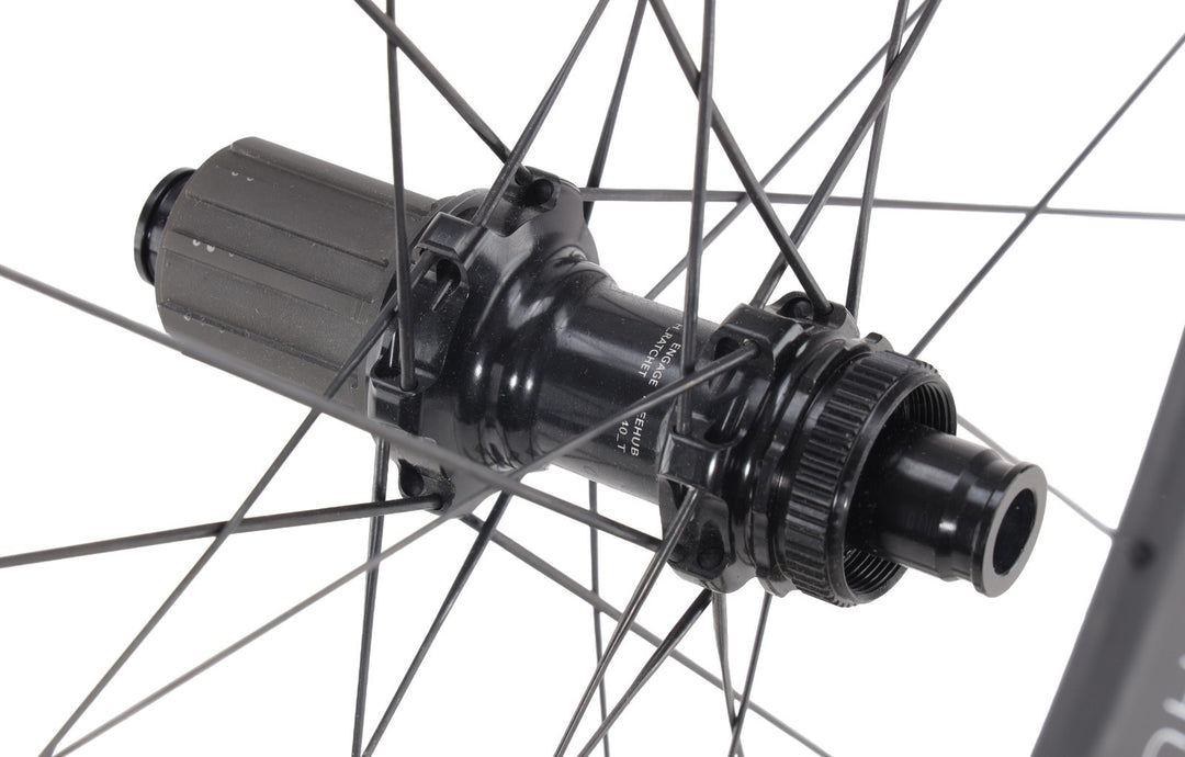 HUNT 46 Aerodynamicist Carbon Disc Tubeless REAR Road Wheel CL Shimano 11s 700c